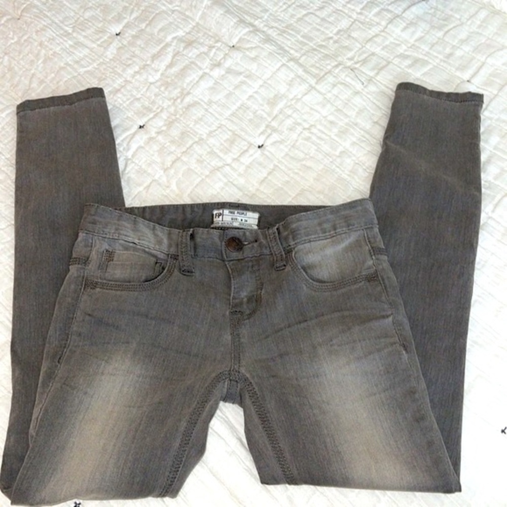 Free People Skinny Jeans Gray Size 24